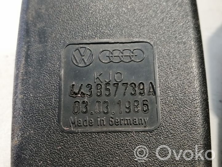Audi 80 90 B2 Takaistuimen turvavyö 443857739A