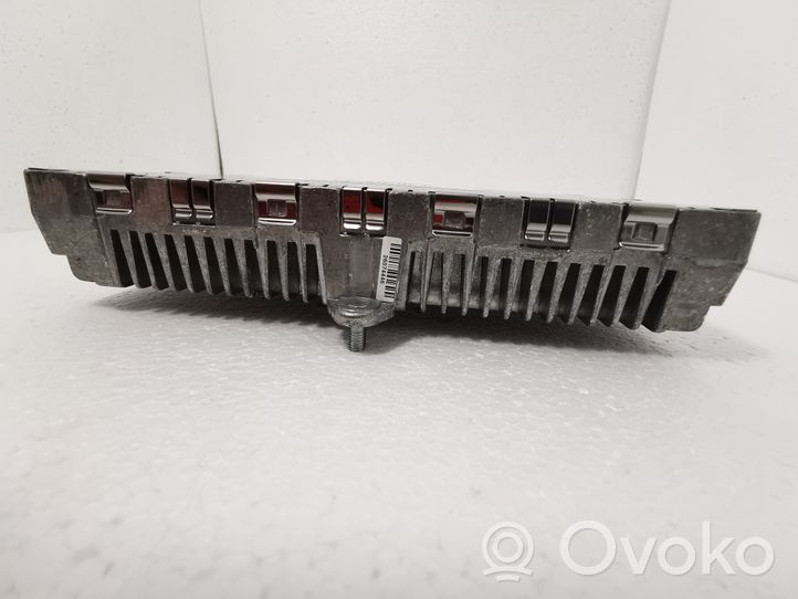 Mercedes-Benz SLK R172 Module unité de contrôle d'antenne A1669003407