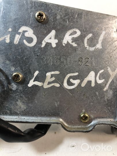 Subaru Legacy Moteur d'essuie-glace arrière 34650821