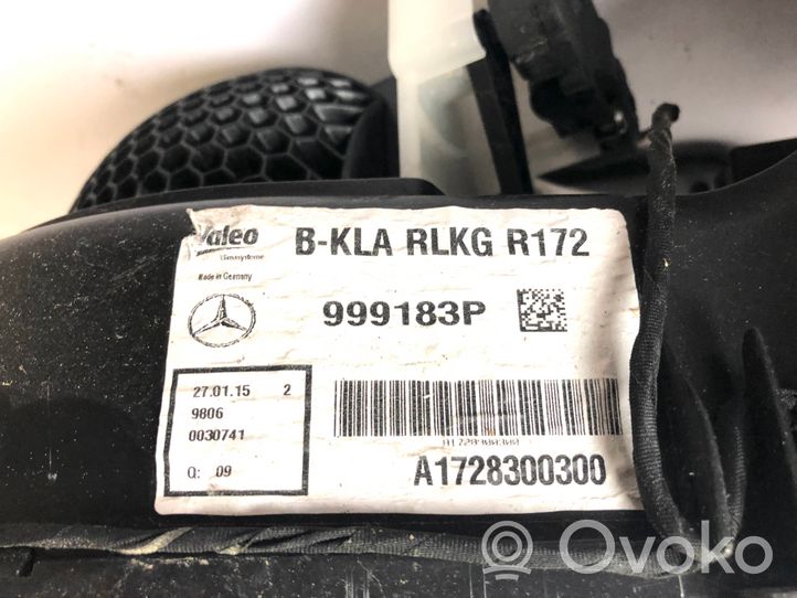 Mercedes-Benz SLK R172 Sisälämmityksen ilmastoinnin korin kokoonpano A1728300300