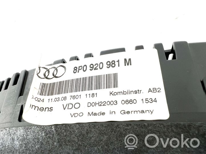 Audi A4 S4 B8 8K Spidometras (prietaisų skydelis) 8P0920981M