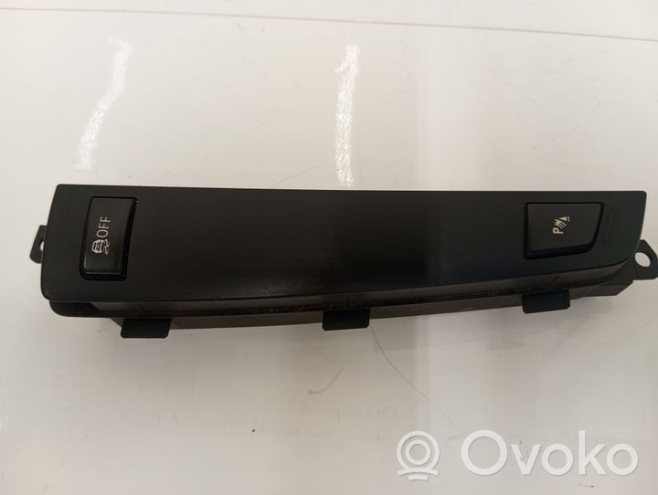 BMW 5 F10 F11 Parking (PDC) sensor switch 9202927