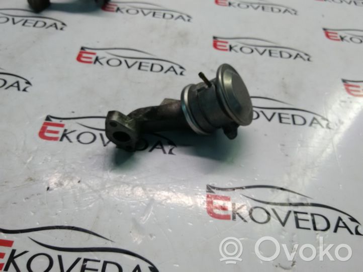 Audi A4 S4 B8 8K EGR-venttiili 06E131102B