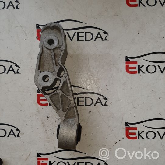 Volvo XC60 Supporto di montaggio scatola del cambio 8641076