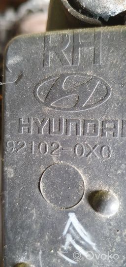 Hyundai i20 (GB IB) Etu-/Ajovalo 921020X0