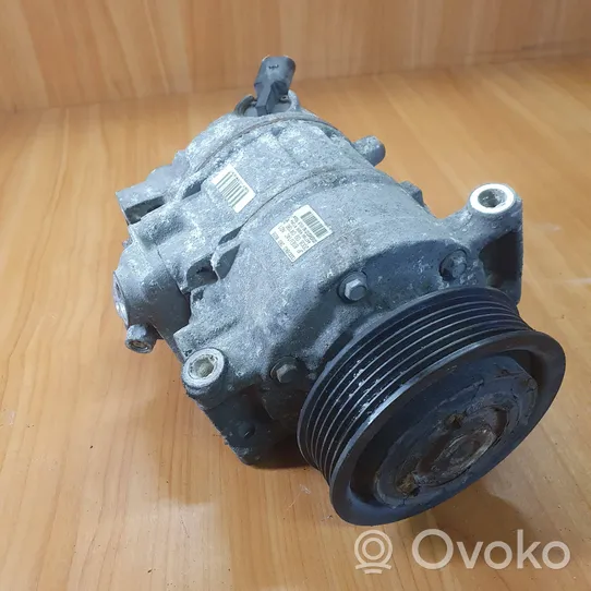 Audi Q5 SQ5 Ilmastointilaitteen kompressorin pumppu (A/C) 8K0260805E