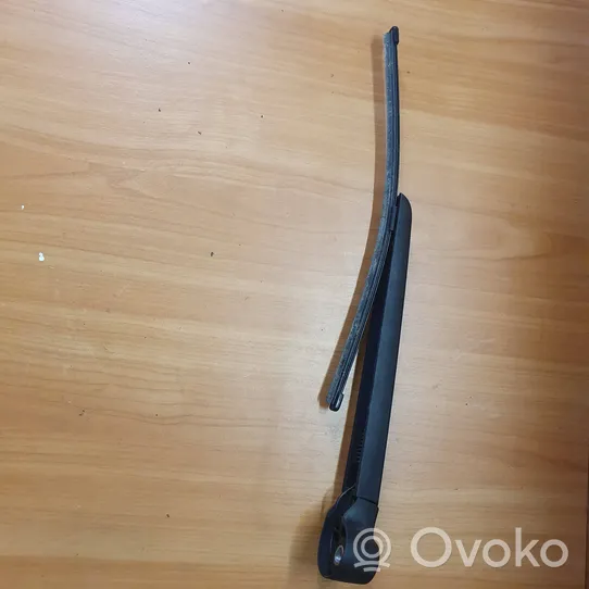 Audi A1 Rear wiper blade arm 8R0955407