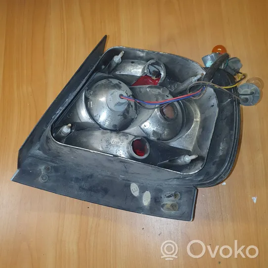 Audi A6 S6 C4 4A Lampa tylna 