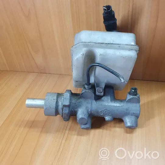 Opel Movano A Główny cylinder hamulca 7700314756