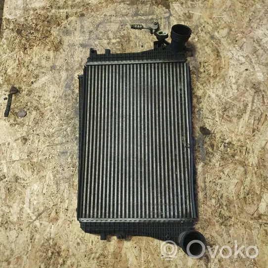 Volkswagen Touran I Chłodnica powietrza doładowującego / Intercooler 1K0145803T