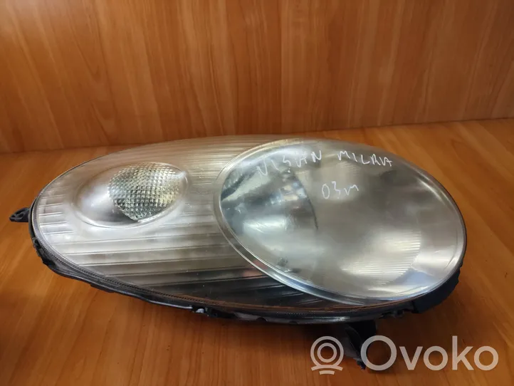 Nissan Micra Headlight/headlamp 17502A