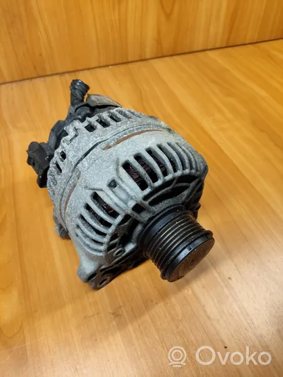 Volkswagen Touran I Generator/alternator 0986045340