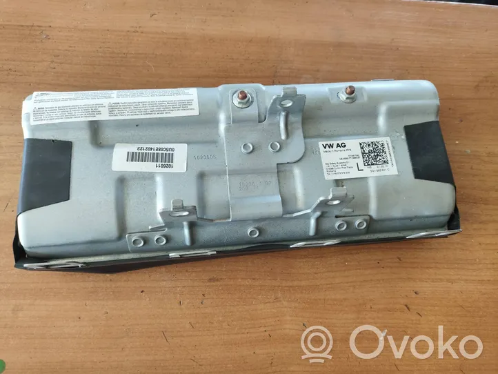 Volkswagen Golf VII Airbag genoux 5G1880841C