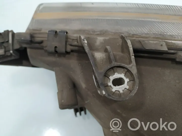 Saab 9-3 Ver1 Lampa przednia 5141684