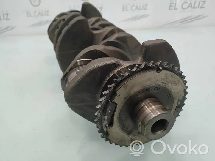 Volkswagen PASSAT B6 Crankshaft 