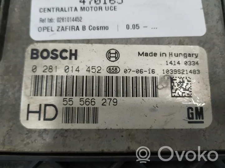 Opel Zafira B Engine control unit/module 0281014452