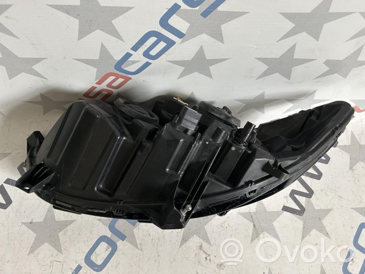 Ford Mondeo MK V Faro/fanale DS7313W029AF