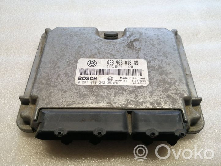 Volkswagen Bora Calculateur moteur ECU 038906018GS