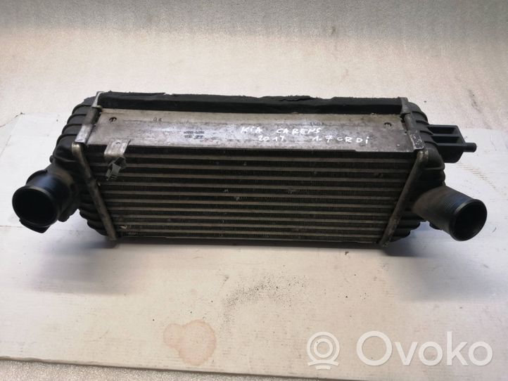 KIA Carens III Chłodnica powietrza doładowującego / Intercooler 282702A820