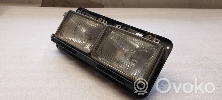 Volkswagen Scirocco Lampa przednia 004118482