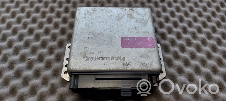 BMW 3 E30 Sterownik / Moduł ECU 0260200005