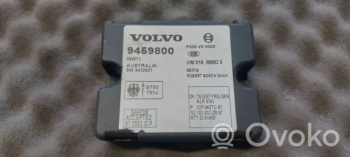 Volvo S70  V70  V70 XC Moottorin ohjainlaite/moduuli S103955411C