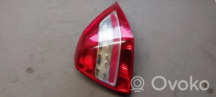 Renault Megane II Lampa tylna 8200757701