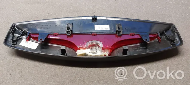 Renault Megane II Third/center stoplight 8200175536