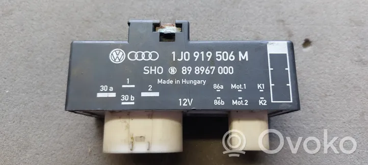 Volkswagen Polo Coolant fan relay 1J0919506M