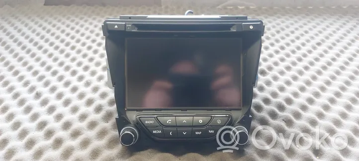 Hyundai i40 Radio/CD/DVD/GPS-pääyksikkö 965603Z000