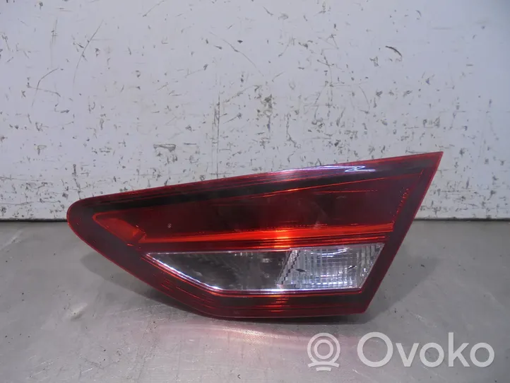 Seat Leon IV Lampy tylnej klapy bagażnika 5F0945094J