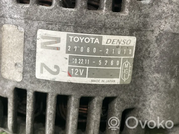 Toyota Yaris Generatore/alternatore 102211-5260