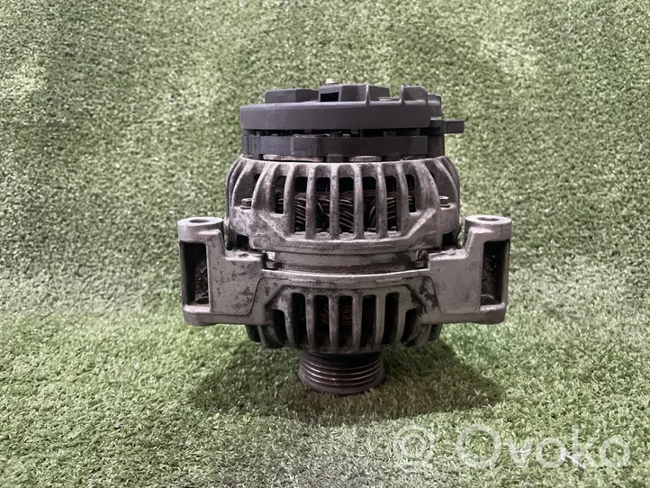 Mercedes-Benz C W203 Generatore/alternatore 0124515046