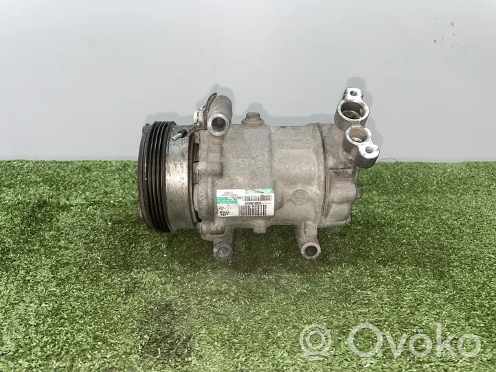 Renault Clio II Air conditioning (A/C) compressor (pump) 8200618853