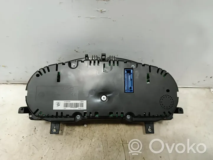 Volkswagen PASSAT Compteur de vitesse tableau de bord 3C0920872G