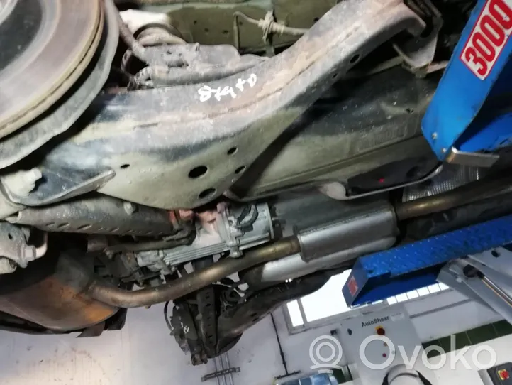 Nissan Qashqai Zwrotnica koła tylnego 555014EG0A