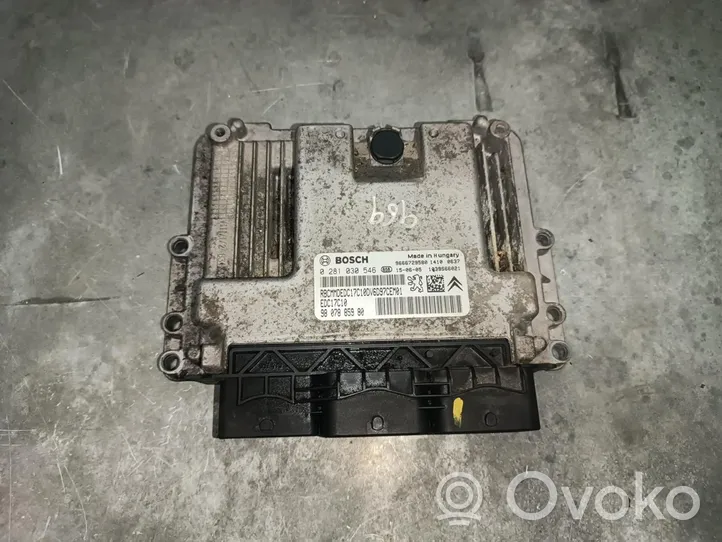 Toyota Proace Moottorin ohjainlaite/moduuli 0281030546