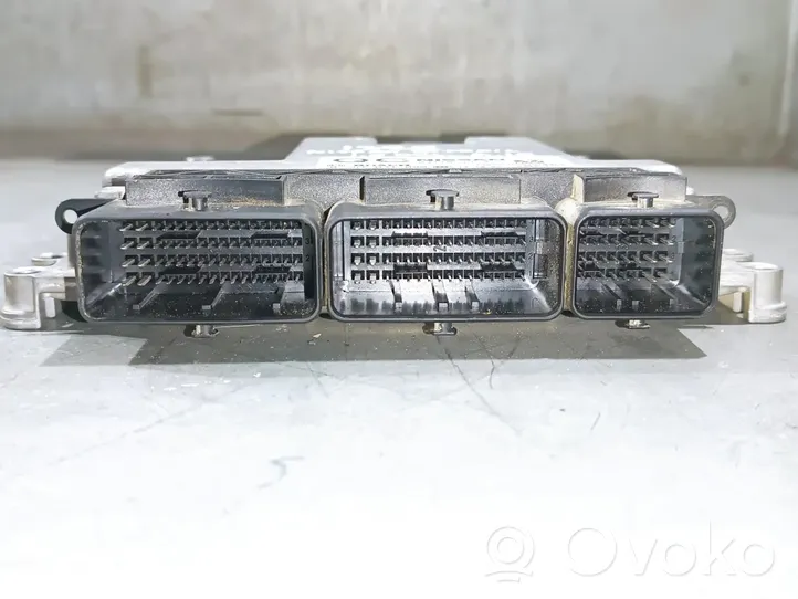 Nissan X-Trail T32 Sterownik / Moduł ECU 0281031099