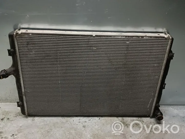 Volkswagen Jetta V Radiateur de refroidissement 1K0121251AB