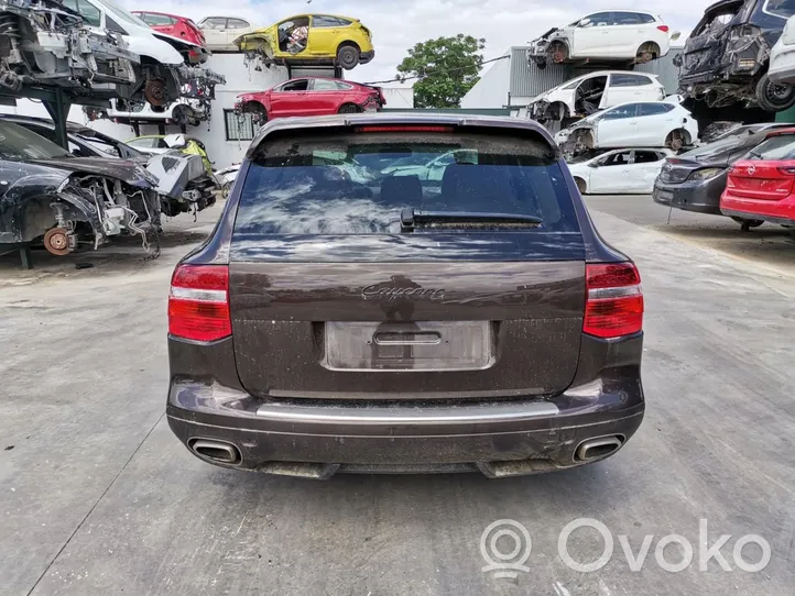 Porsche Cayenne (9PA) Takaluukun/tavaratilan kansi 95551201110GRV