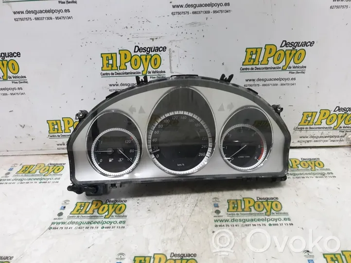 Mercedes-Benz C W204 Tachimetro (quadro strumenti) A2044400211