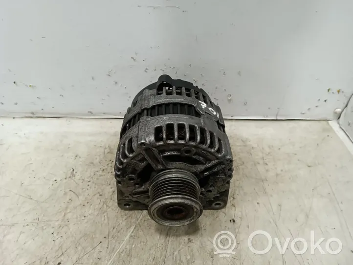 Volkswagen PASSAT Alternator 03G903023