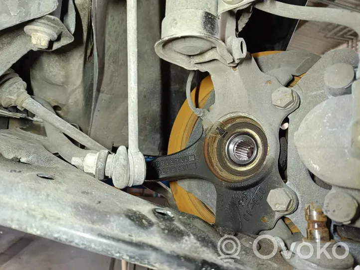 Opel Corsa E Fuso a snodo con mozzo ruota anteriore 13388767