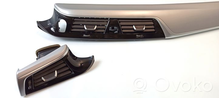 BMW 5 G30 G31 Garniture de tableau de bord 023603