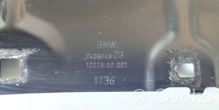 BMW 7 G11 G12 Priekinis sustiprinimas bamperio 022026