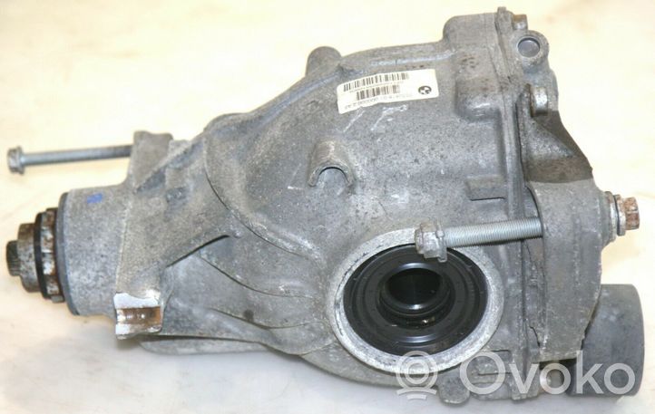 BMW 5 F10 F11 Galinis reduktorius 013444