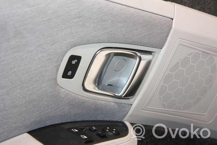 BMW i3 Apdaila priekinių durų (moldingas) 007246