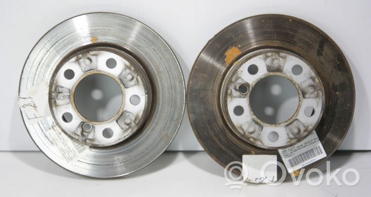 BMW 1 F20 F21 Set dischi freno e pinze 017806