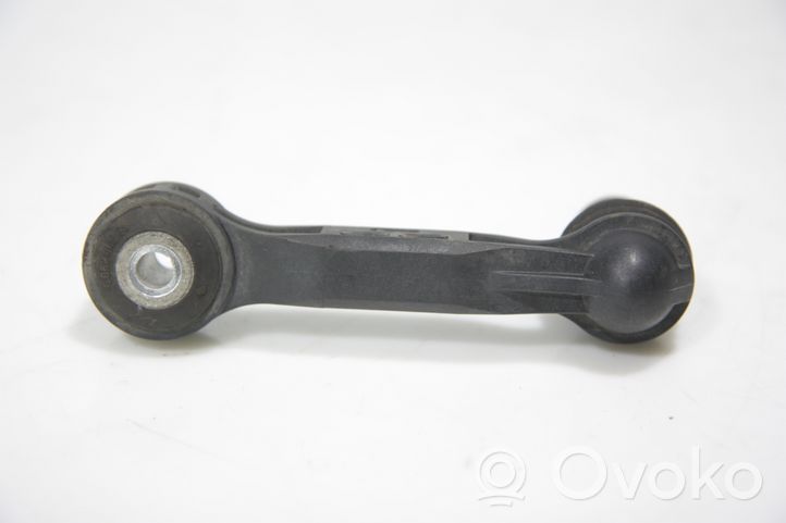 BMW 1 F40 Brazo de suspensión/horquilla superior trasero 017840