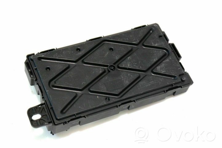 BMW 2 F22 F23 Module confort 008362